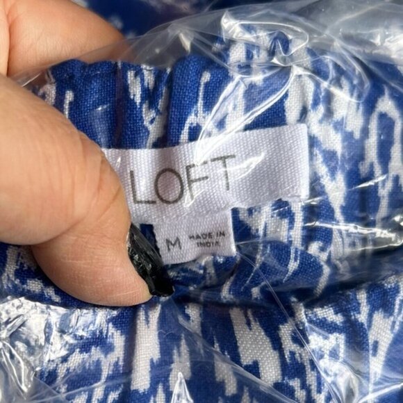 Loft - Women's Linen Blend Shorts - Blue/White. Size: M. NWT - Picture 5 of 8